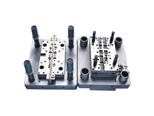 模具前進精密零件主要分類有哪些？的圖片